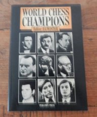 32625 Winter, E. World chess Champions