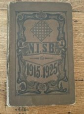 N.I.S.B. 1915-1925, ter herinnering aan het 10-jarig bestaan van den Ned. Ind. Schaakbond, hardcover