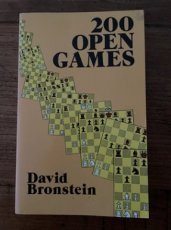 33981 Bronstein, D. 200 open games