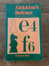 34154 Hort, V. Alekhine's defence