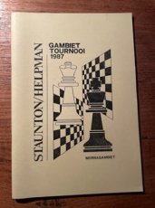 34684 Staunton Helpman Gambiettournooi 1987, Morragambiet