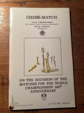 Chess-Match Maja Ciburdanidze, the feminine world champion grandmaster Petar Popovic