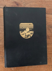 Eggink, L. Partij verloren, gedenkboek ter herinnering aan de schakers in Nederland die tijdens de bezetting heengingen, hardcover