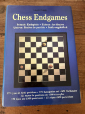 35628 Polgar, L. Chess Endgames, 171 types in 4560 positions, hardcover